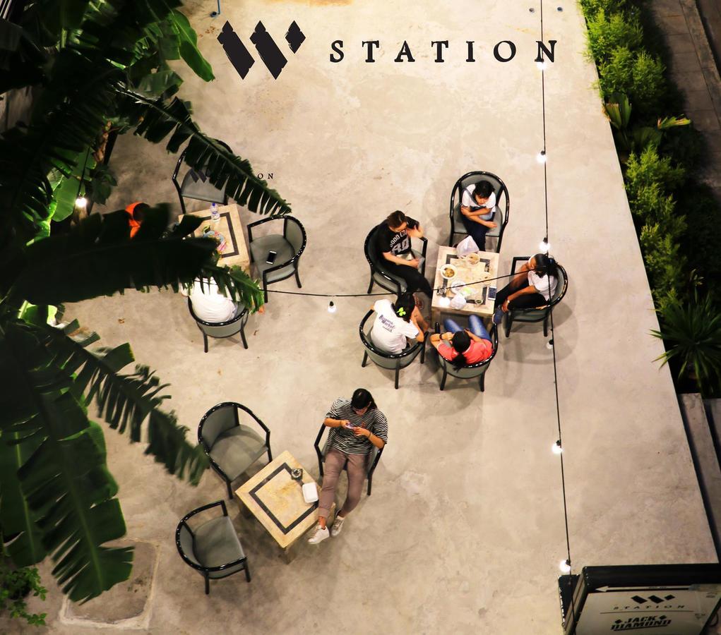 Hotel W Station Bangkok Esterno foto